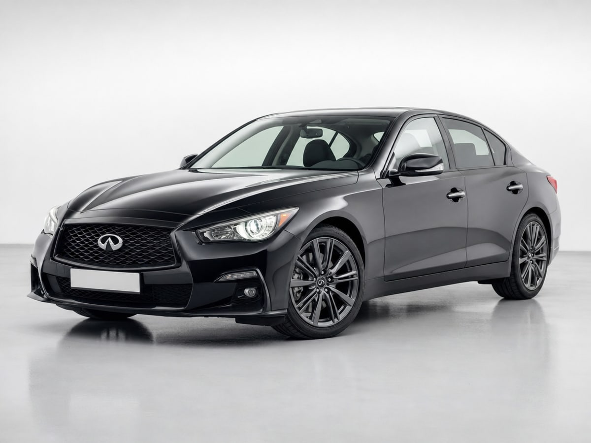 Infiniti Q50 in Dubai, photo 1