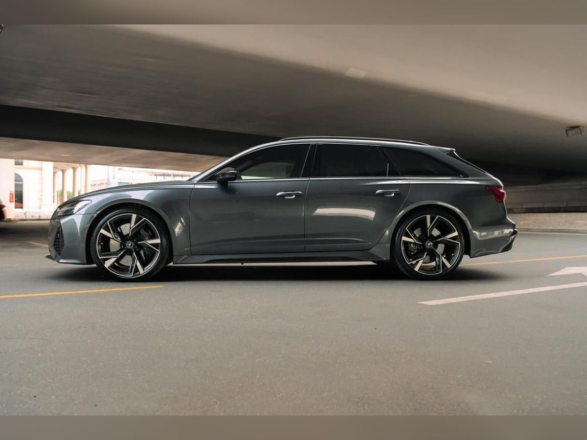 Audi RS6 Avant 2022 in Dubai, photo 5