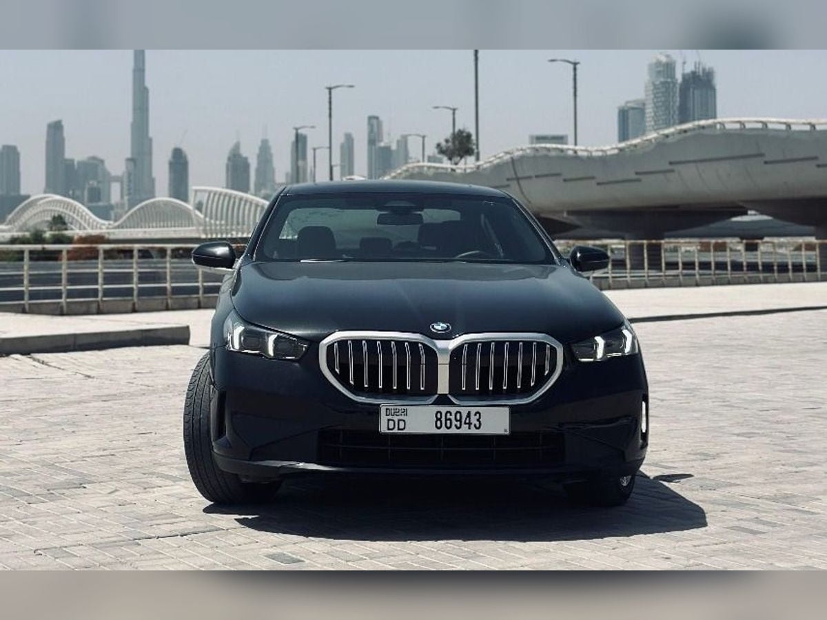 BMW 530i 2024 in Dubai, photo 3